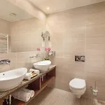 Grand Glorius Hotel