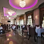 Hotel Grand Glorius