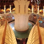 Grand Glorius Hotel Makó