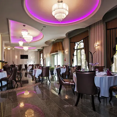 Hotel Grand Glorius
