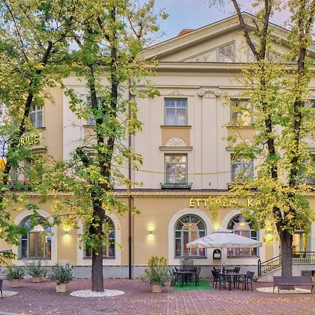 Grand Glorius Hotel 4*