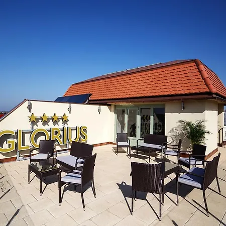 Grand Glorius