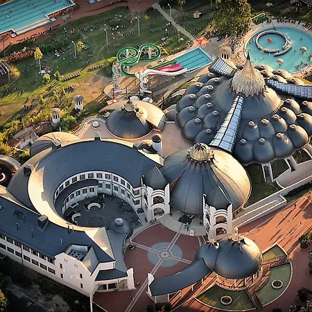 Hotel Grand Glorius