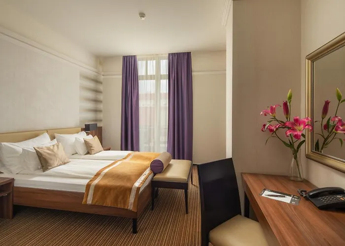 Grand Glorius