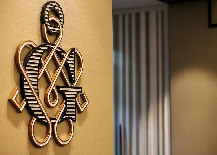 Grand Glorius 4* Makó